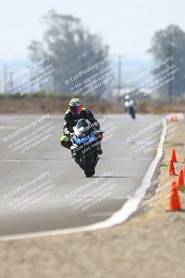 media/Sep-20-2025-TrackDaz (Sat) [[27f0cde673]]/B Group/220pm (Turn 9)/